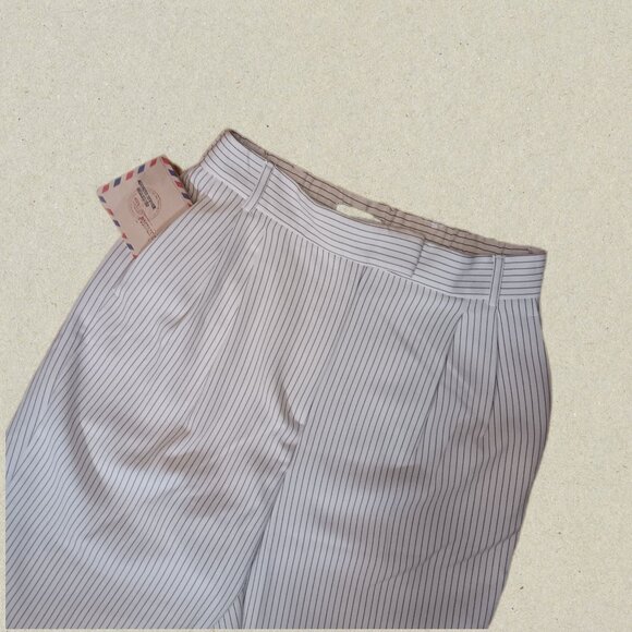 Dynamite White Pinstripe Pleated Pants - Size M - Picture 2 of 3